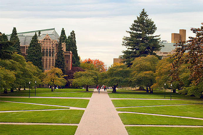 Picture of a college campus